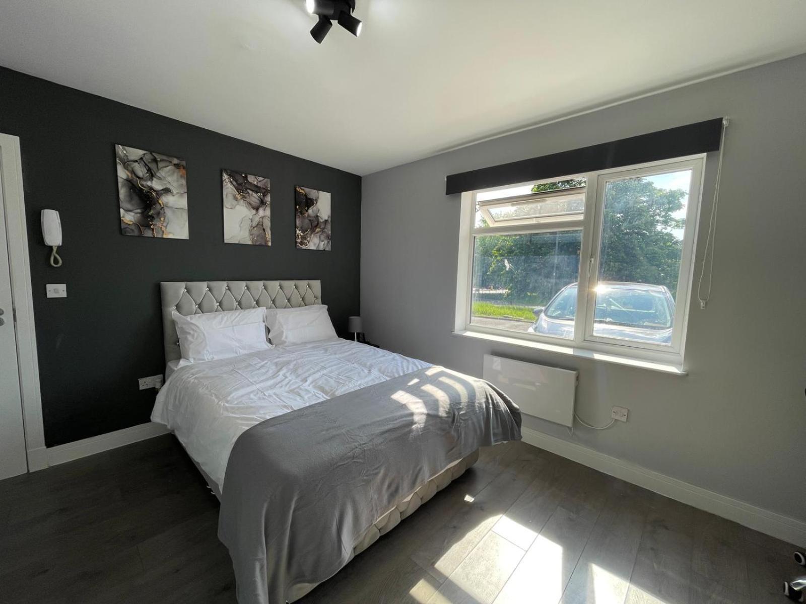 Letzi Premium Cozy Retreat Private En-Suite Rooms, Wembley Londres Exterior foto