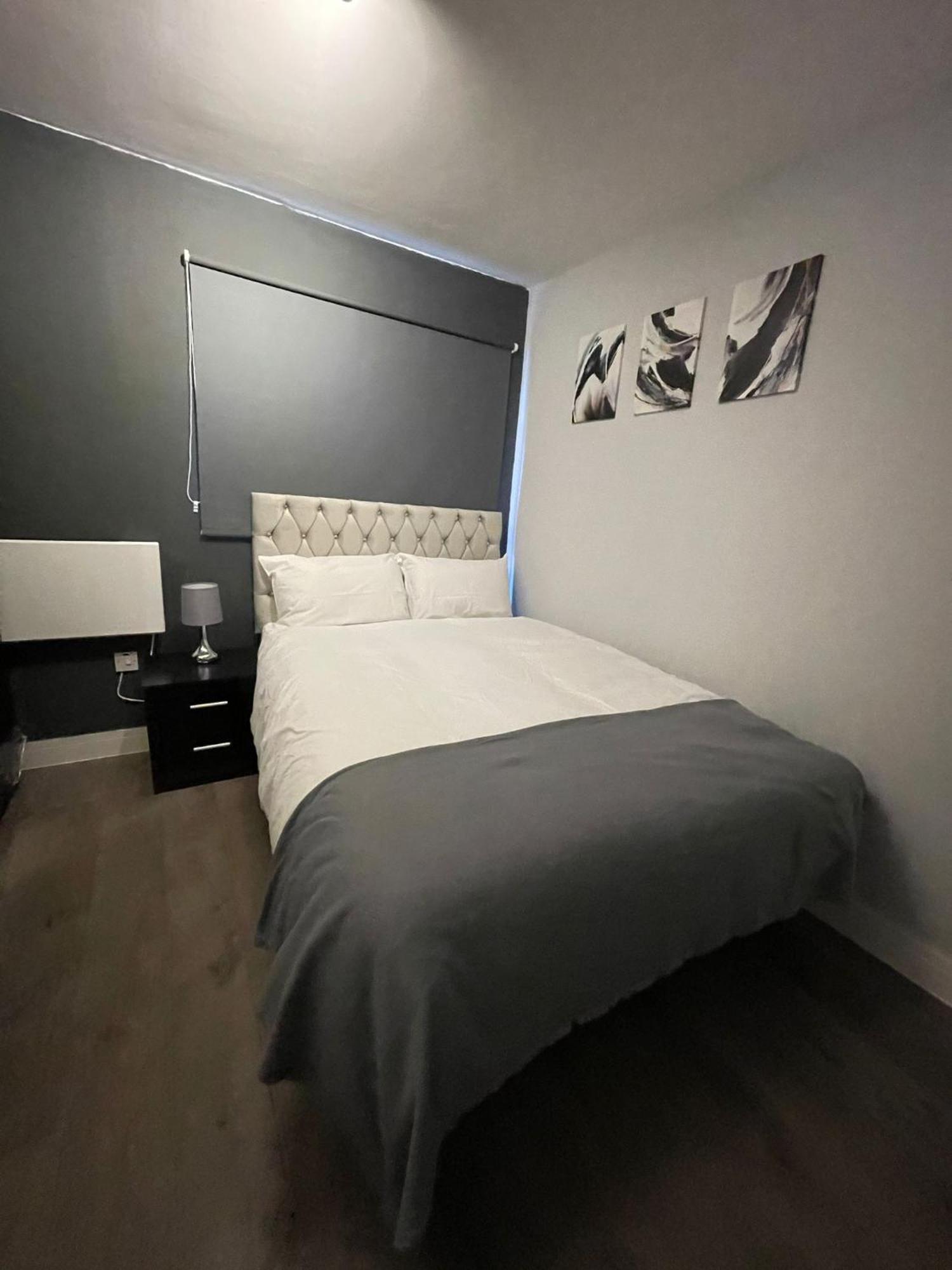Letzi Premium Cozy Retreat Private En-Suite Rooms, Wembley Londres Exterior foto