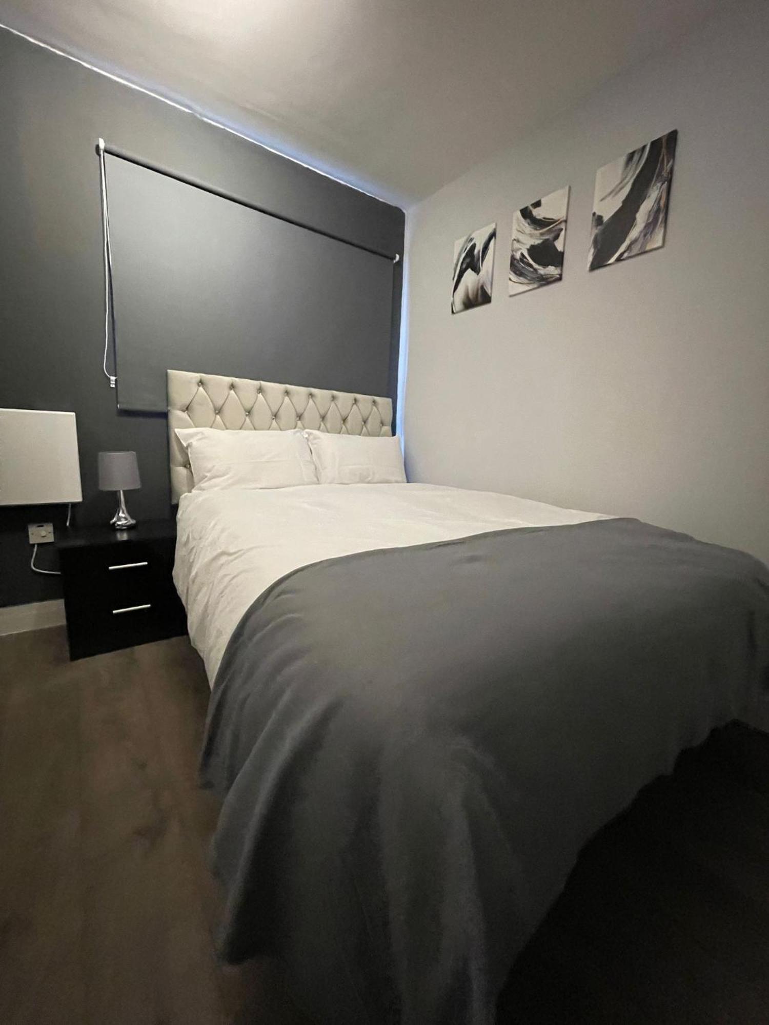 Letzi Premium Cozy Retreat Private En-Suite Rooms, Wembley Londres Exterior foto