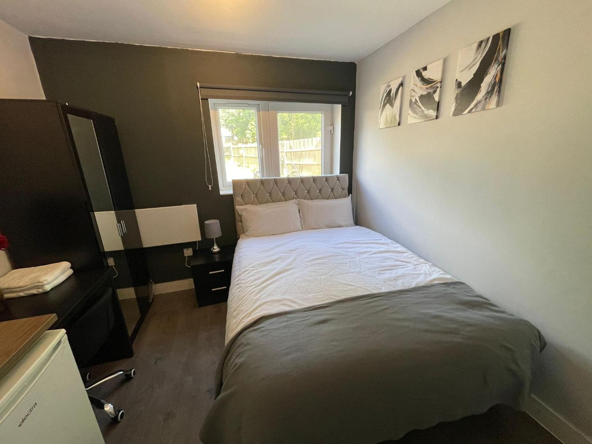 Letzi Premium Cozy Retreat Private En-Suite Rooms, Wembley Londres Exterior foto